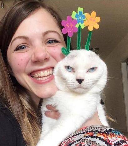 猫咪没了双耳 被原主人抛弃过 却彻底治愈了患有焦虑症的她(图9)