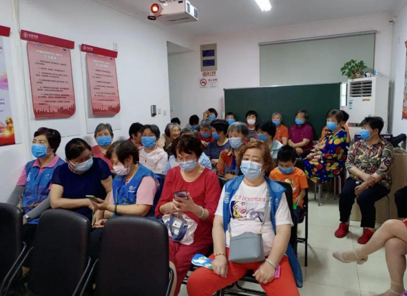 我为群众办实事|文明“爱猫”,“她”议规则(图1)