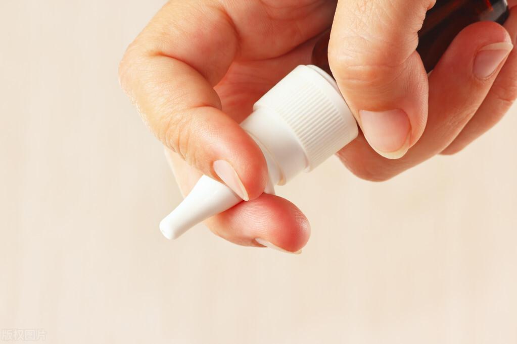 养宠分享：狗狗有耳螨是什么症状？（狗狗耳螨用碘伏很有效）(图2)