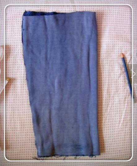 天冷了，自己动手给狗狗做好漂亮衣服吧，关键环保又充实（给狗狗制作衣服简单教程）(图1)