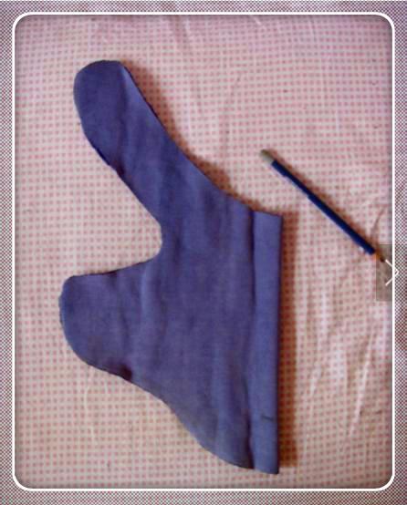 天冷了，自己动手给狗狗做好漂亮衣服吧，关键环保又充实（给狗狗制作衣服简单教程）(图3)