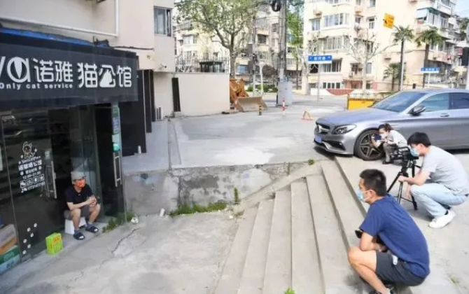 守“沪”我的店|再苦不能苦了猫主子(图3)