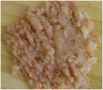 猫咪的营养餐如何制作?制作简单的猫咪营养餐(图1)